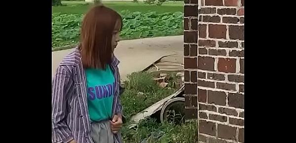  Desperate Girl Piss Herself